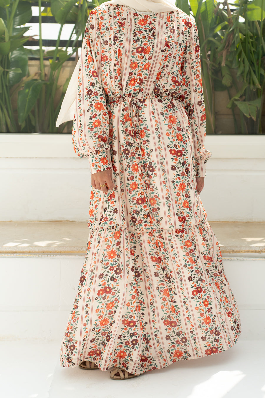 Fully lined chiffon dress / off white