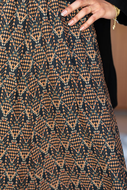 Maxi Lined crepe skirt / Black