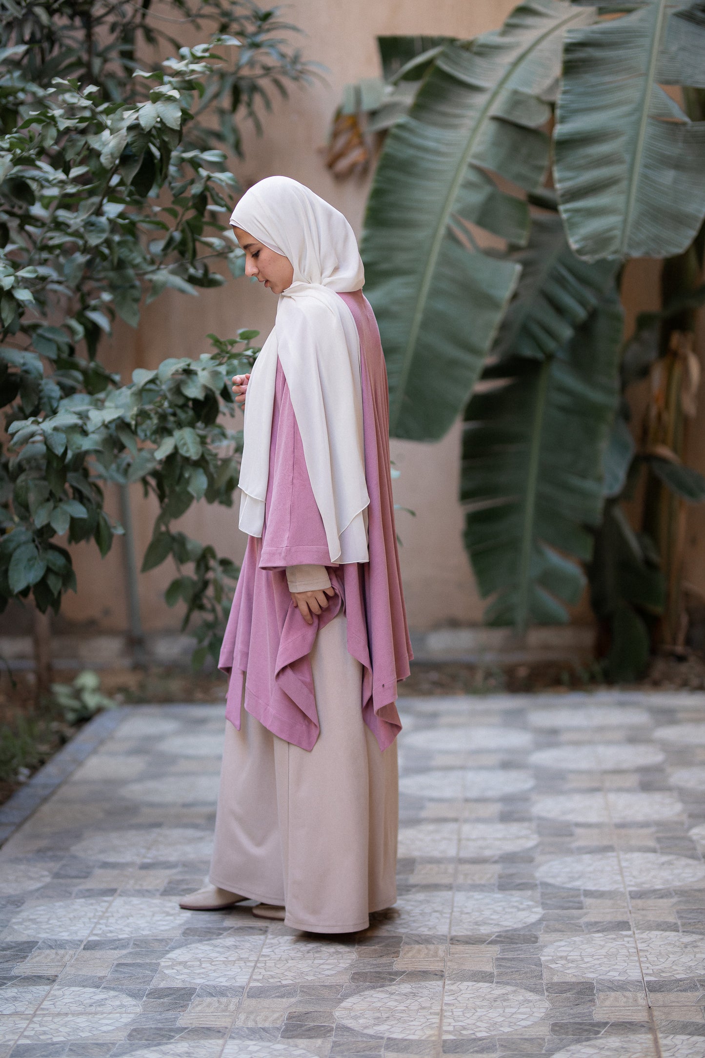 Knit Rose Poncho With belt