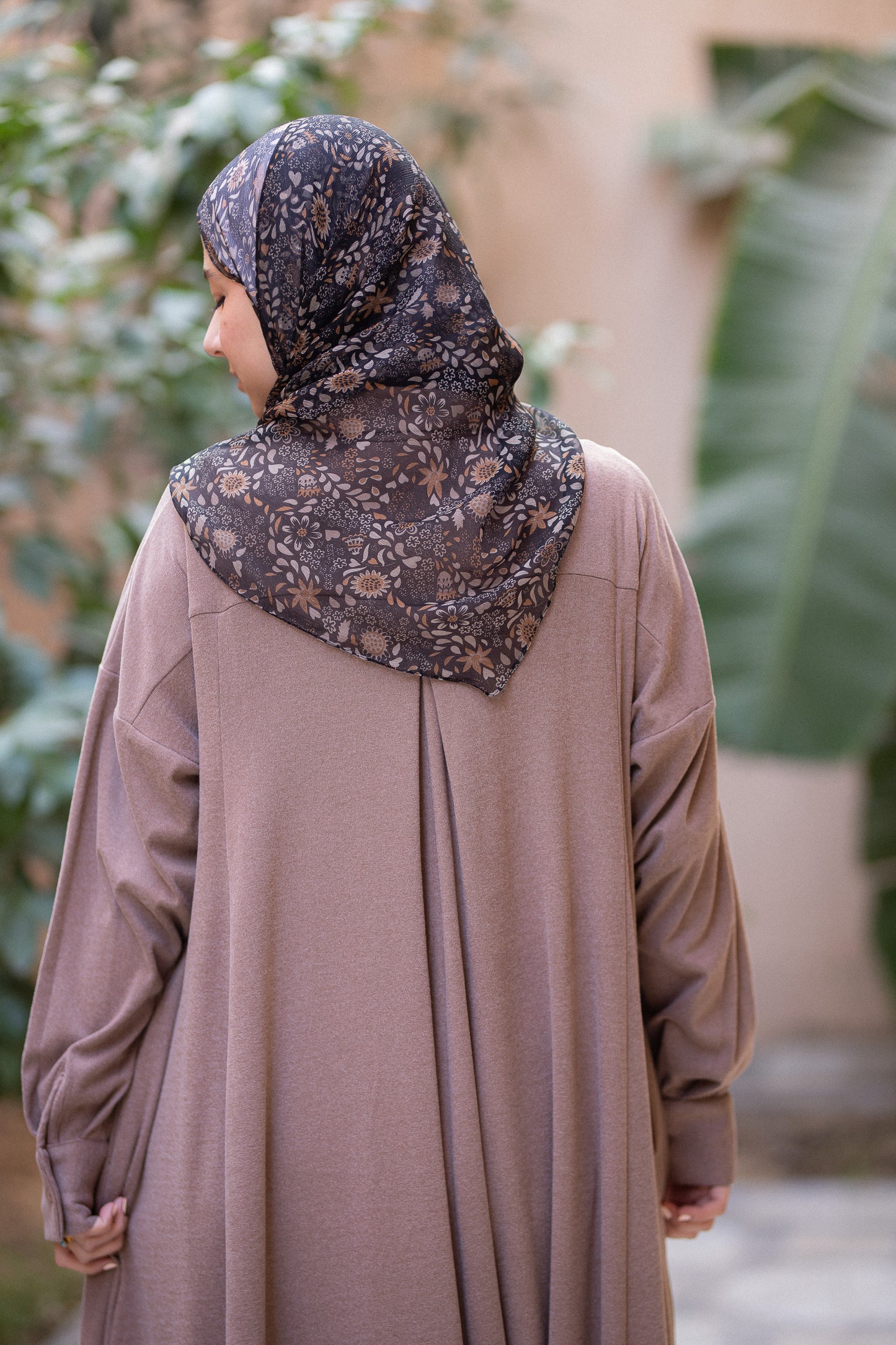 Suede-Knit Almond dress